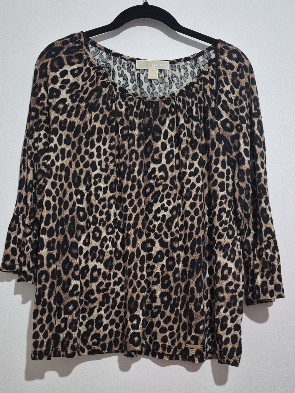 MICHAEL KORS LEOPARD PRINT SCOOP NECK OVERSIZED ROOMY FIT